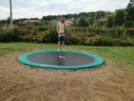 Umístění trampolíny do sportovního areálu